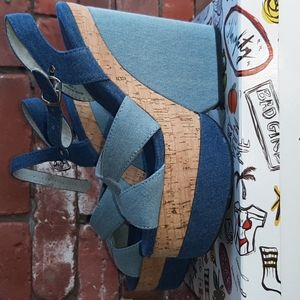 NWT Jeffrey Campbell Denim Platform Sandals
